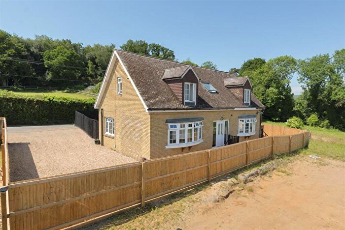 4 Bedroom Detached House For Sale In Aldon Lane, Addington, West Malling, ME19