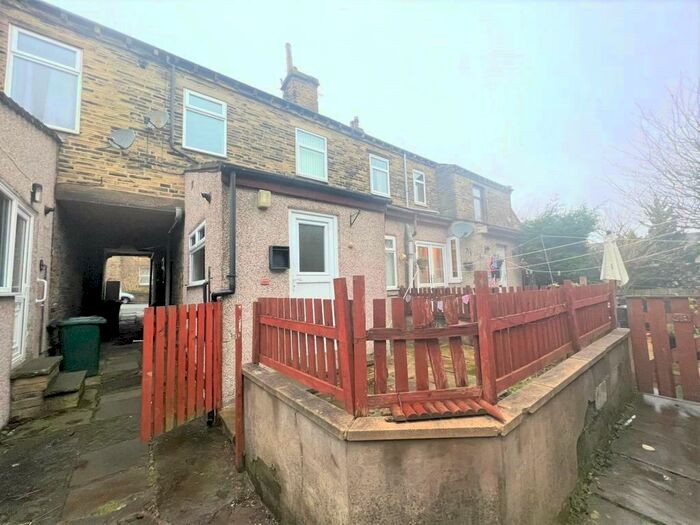 2 Bedroom Terraced House To Rent In Cottingley Road, Allerton, Bradford, West Yorkshire, BD15