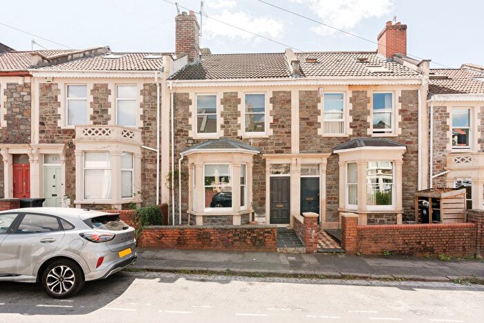 2 Bedroom Terraced House For Sale In Islington Road, Southville, Bristol, BS3