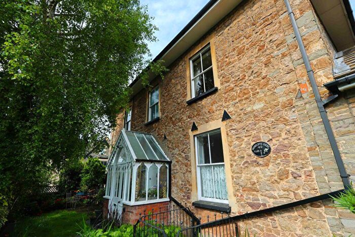 2 Bedroom Flat For Sale In Copse Road, Clevedon, BS21