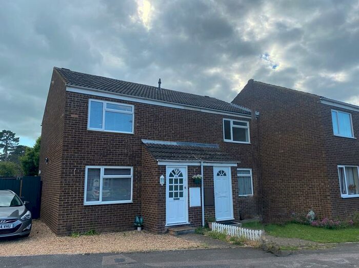 2 Bedroom Terraced House To Rent In Eastdale Close, Kempston, MK42