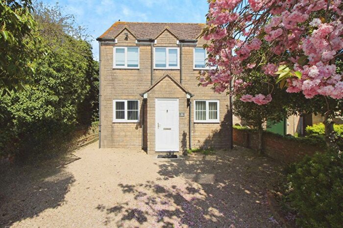 4 Bedroom Detached House To Rent In Calcutt Street, Cricklade, SN6