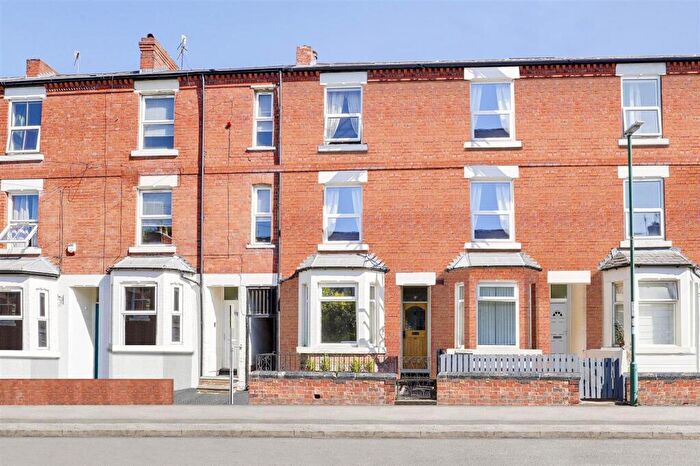 3 Bedroom Terraced House For Sale In Church Drive, Carrington, NG5