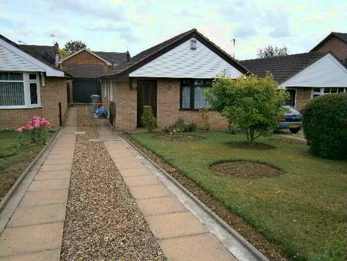 2 Bedroom Detached Bungalow To Rent In Charnwood Drive, Barton Seagrave, Kettering, NN15