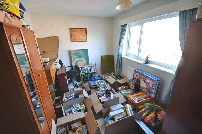 3 Bedroom Terraced House For Sale In Alwyn Road, Thorne, Doncaster, DN8