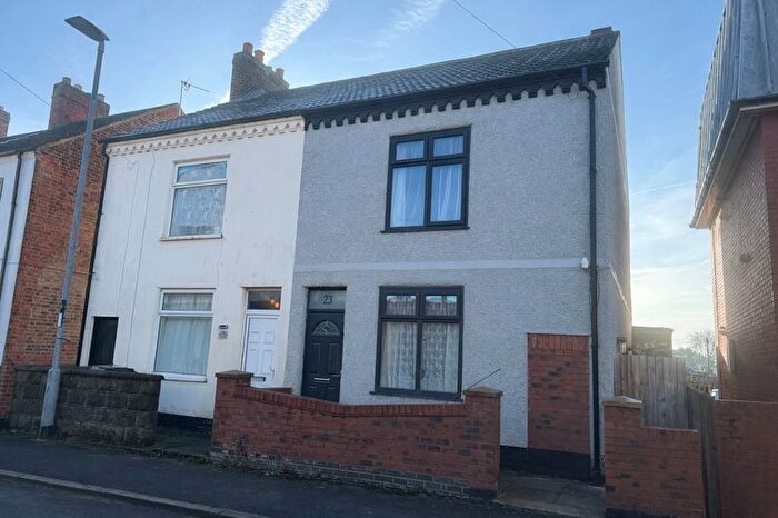 2 Bedroom Semi-Detached House For Sale In Owen Street, Coalville, LE67