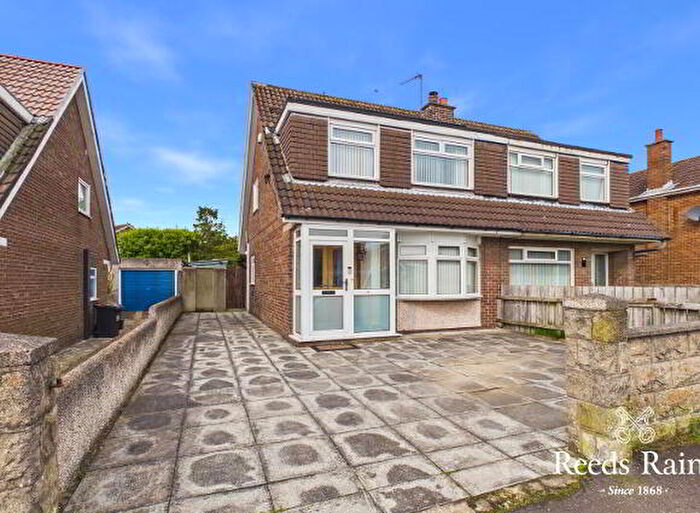 3 Bedroom Semi-Detached House For Sale In Downshire Road, Carrickfergus, BT38