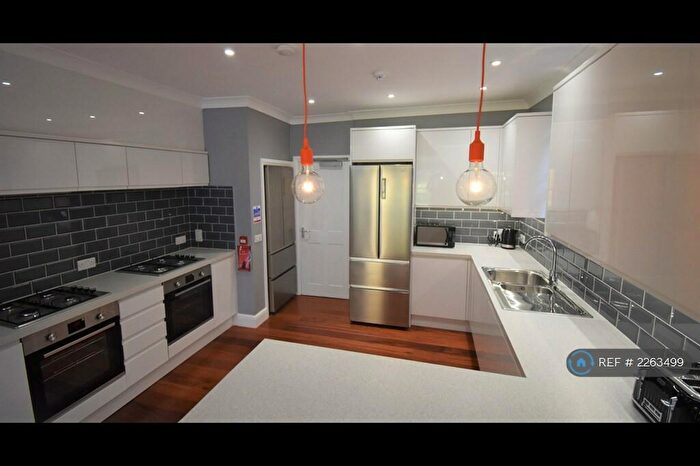 7 Bedroom Terraced House To Rent In Upper Redlands Road, Reading, RG1