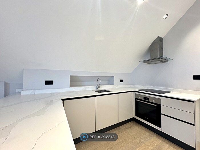 1 Bedroom Flat To Rent In Avery Court, London, SE12