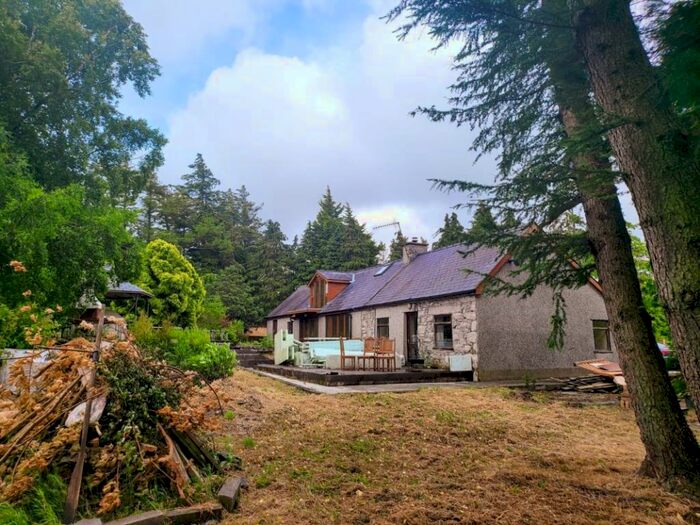 4 Bedroom Detached House For Sale In Bwthyn Cadwgan, Waunfawr, Caernarfon, Gwynedd, LL55