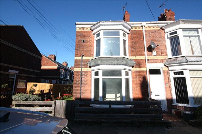 2 Bedroom End Of Terrace House To Rent In Manvers Street, Newland Avenue, Hull, East Yorkshire, HU5