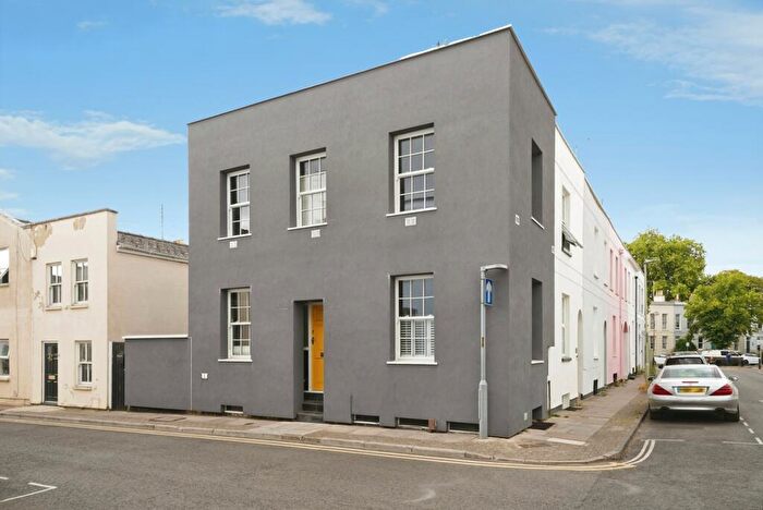 2 Bedroom House For Sale In Portland Place, Cheltenham, Gloucestershire, GL52
