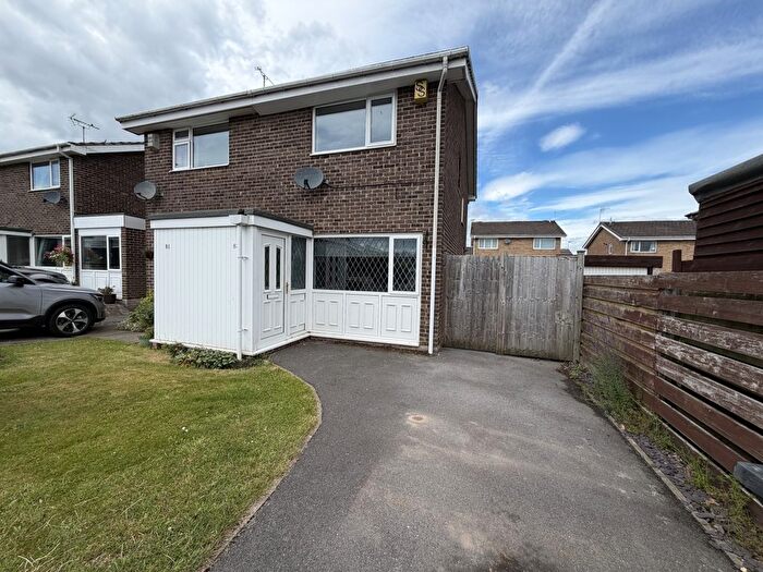2 Bedroom Semi Detached House To Rent In Coniston Road, Dronfield Woodhouse, S18