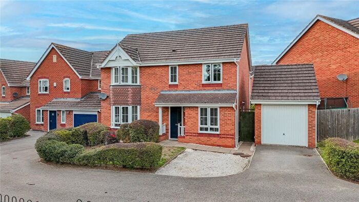 4 Bedroom Detached House For Sale In Dumolos Lane, Glascote, Tamworth, Staffordshire, B77