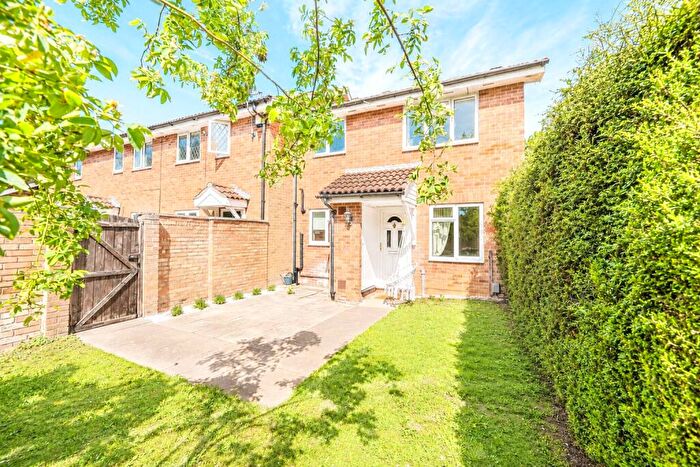1 Bedroom House For Sale In Ferguson Place, Abingdon, OX14