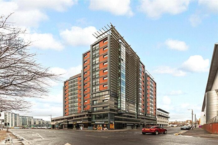 2 Bedroom Apartment For Sale In Lancefield Quay, Glasgow, Glasgow, G3