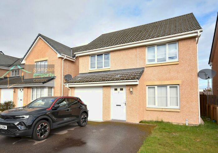 4 Bedroom Detached House To Rent In Sandstone Drive, Elgin, Morayshire, IV30
