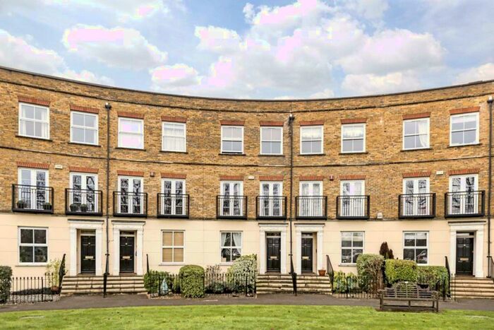 4 Bedroom Terraced House To Rent In Hampton Court Crescent, East Molesey, KT8