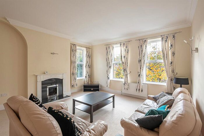 2 Bedroom Flat To Rent In Akenside Terrace, Jesmond, Newcastle Upon Tyne, NE2