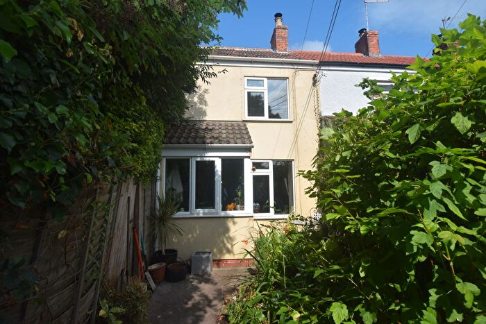 3 Bedroom End Of Terrace House For Sale In Station Road, Dunball, Bridgwater, TA6