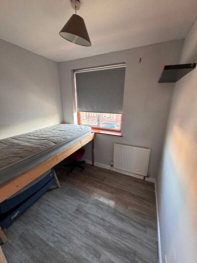 3 Bedroom Terraced House To Rent In Vincent Road, Rainham, RM13