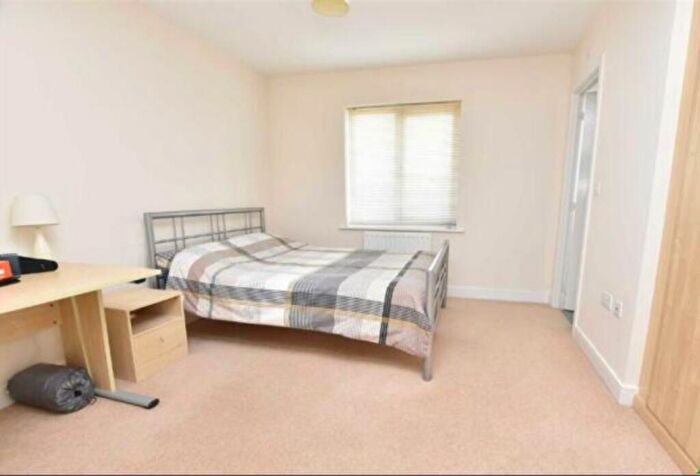 1 Bedroom House To Rent In Long Down Avenue, Bristol, BS16