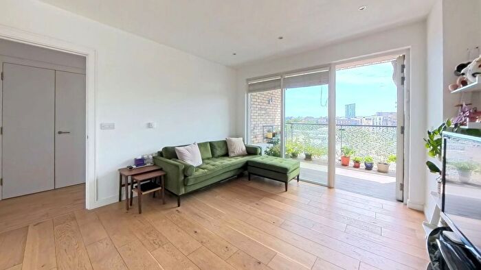 1 Bedroom Flat For Sale In Prospect Row, Mogul Building, E15