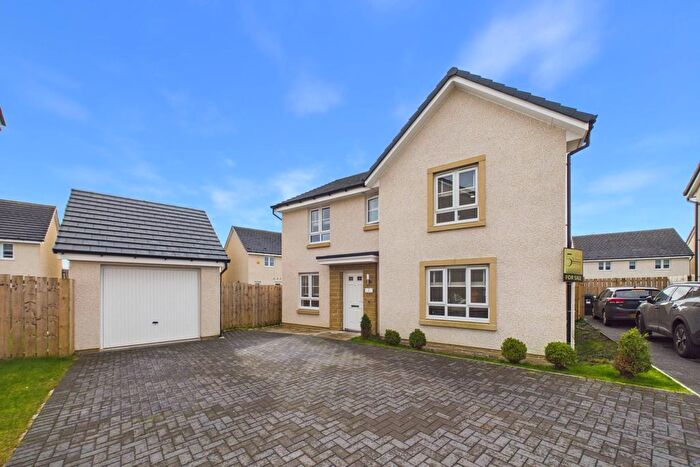 4 Bedroom Detached House For Sale In Watt Place, Coatbridge, ML5