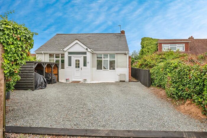 3 Bedroom Detached Bungalow For Sale In Beccles Road, Bradwell, Great Yarmouth, NR31