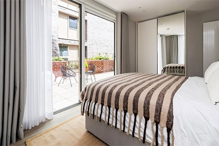 2 Bedroom Apartment To Rent In Neptune Wharf, London, SE8