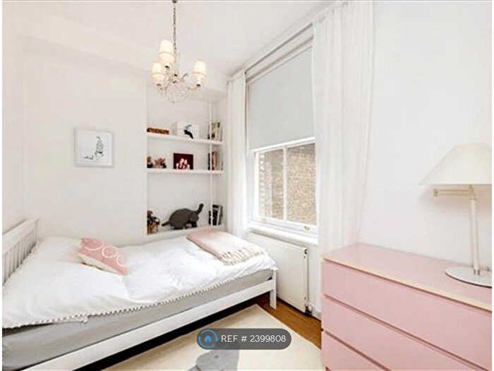 2 Bedroom Flat To Rent In Fitzroy Road, London, NW1