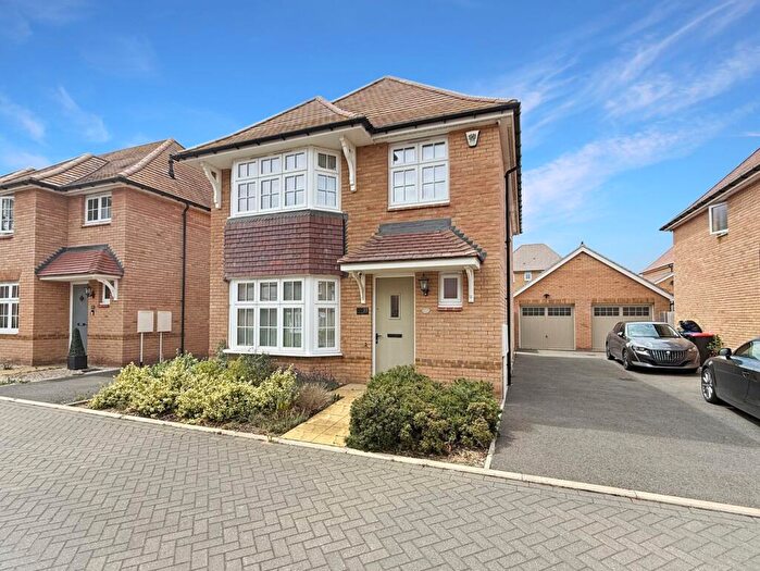 4 Bedroom Detached House For Sale In Dowsett Drive, Silver End, Witham, CM8
