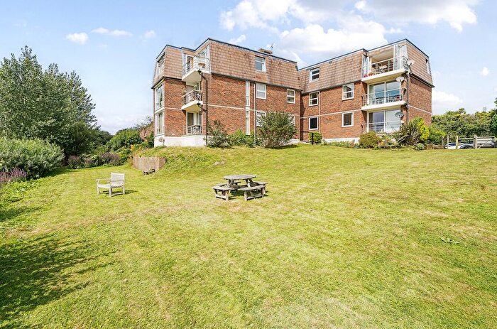 3 Bedroom Flat For Sale In Arun Prospect Station Road, Pulborough, RH20