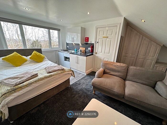 Studio To Rent In Bolton Road, Swinton, Manchester, M27