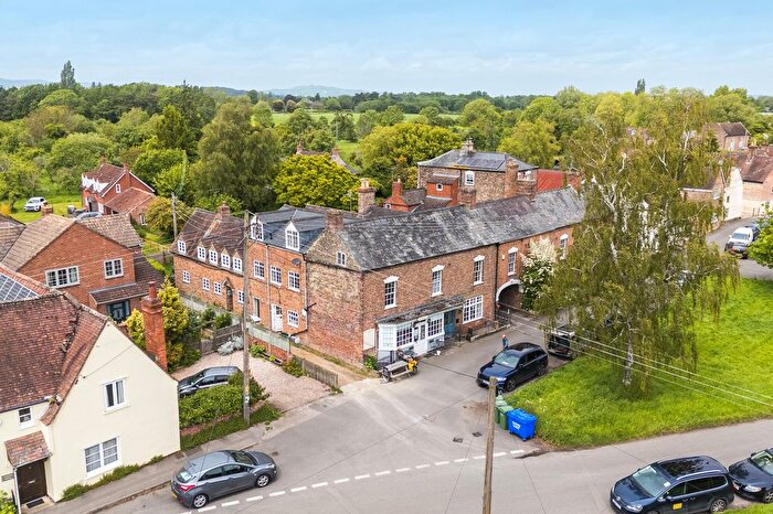 7 Bedroom Cottage For Sale In The Green, Frampton On Severn, GL2