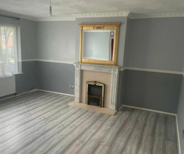 3 Bedroom Semi-Detached House To Rent In Wickham Road, Grays, RM16