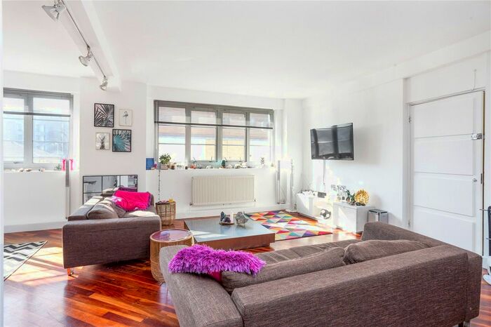 2 Bedroom Flat To Rent In Sunlight Square, London, E2