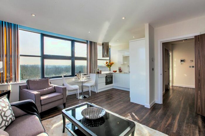 1 Bedroom Apartment To Rent In South Row, Centro, MK9