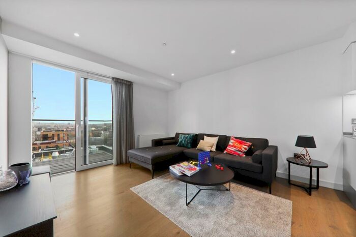 2 Bedroom Apartment To Rent In Mawes House, SE17