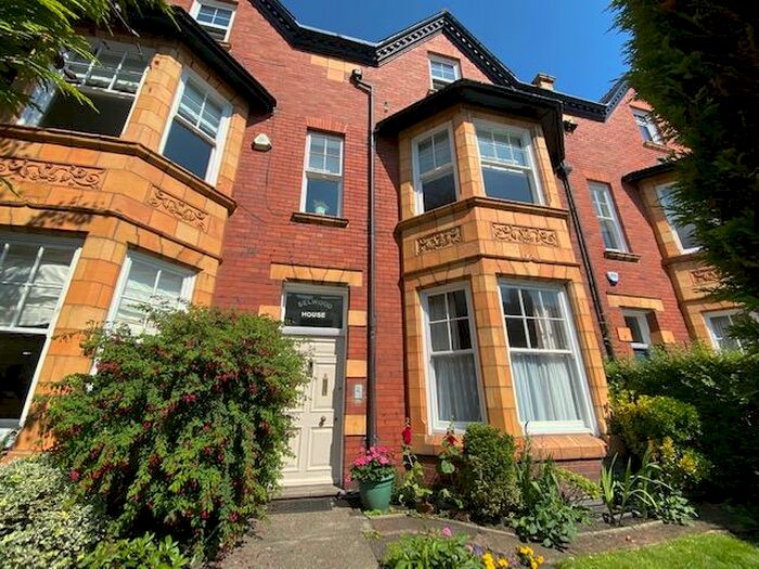 2 Bedroom Flat To Rent In Woodbine Avenue, Gosforth, NE3