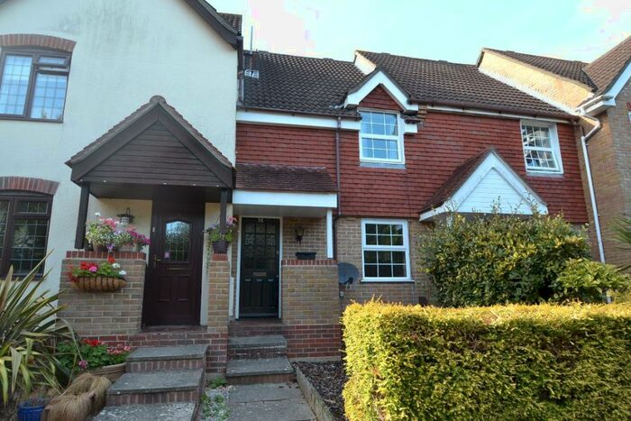 2 Bedroom Terraced House To Rent In Hedge End, SO30
