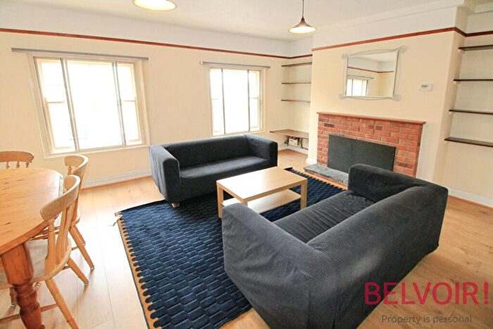 3 Bedroom Flat To Rent In North Sherwood Street, Nottingham, NG1