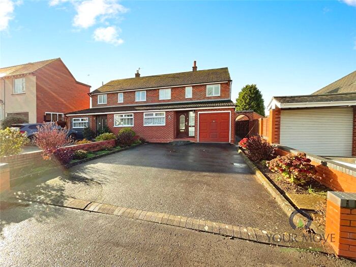 3 Bedroom Semi Detached House For Sale In Orchard Road, Bromsgrove, Worcestershire, B61
