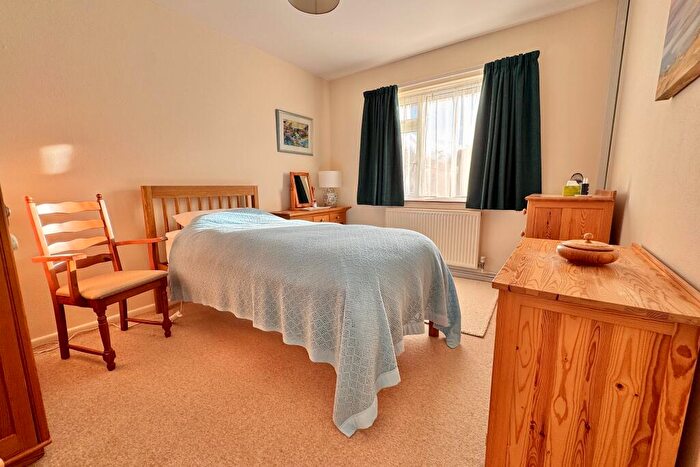 2 Bedroom Bungalow For Sale In Prospect Crescent, Swanage, BH19
