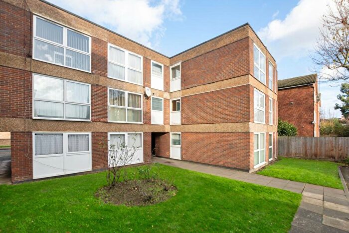 1 Bedroom Apartment For Sale In Longlands Road, Sidcup, DA15