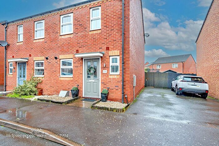 2 Bedroom Semi Detached House For Sale In Yorkshire Grove, Walsall, WS2