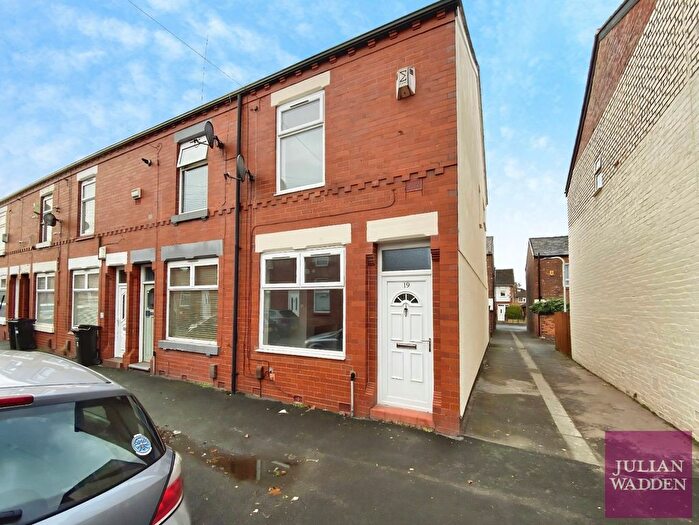 2 Bedroom End Terrace House To Rent In Bolton Street, Reddish, Stockport, SK5