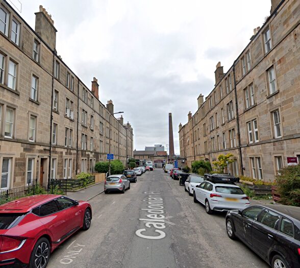 2 Bedroom Flat To Rent In , Caledonian Place, Edinburgh, EH11