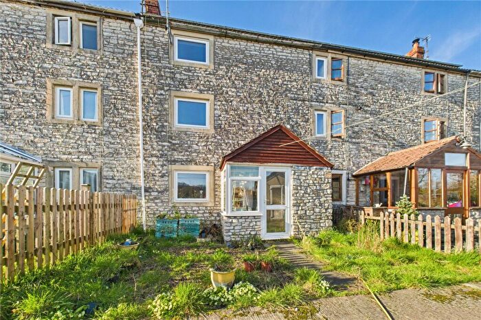 3 Bedroom Terraced House For Sale In Lower Whitelands, Radstock, Somerset, BA3