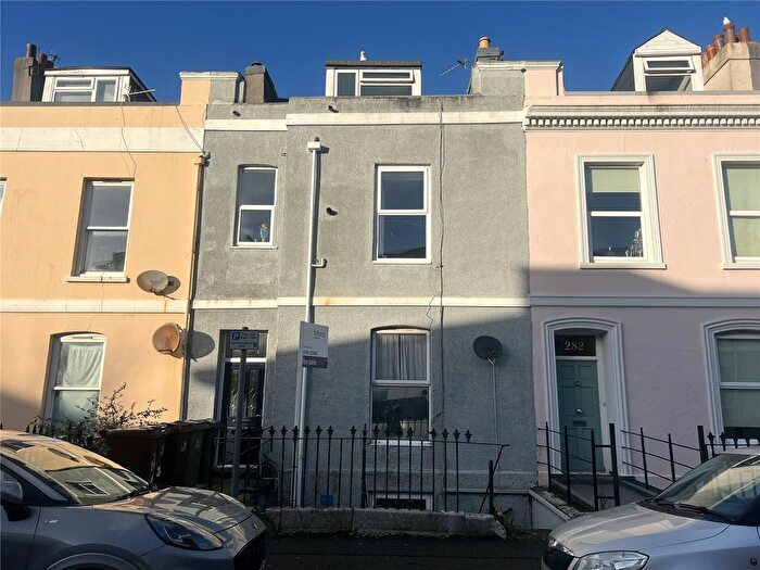 1 Bedroom Flat For Sale In North Road West, Plymouth, Devon, PL1